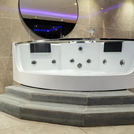 Ferienhaus Privative Avec Jacuzzi, Massage & Sauna