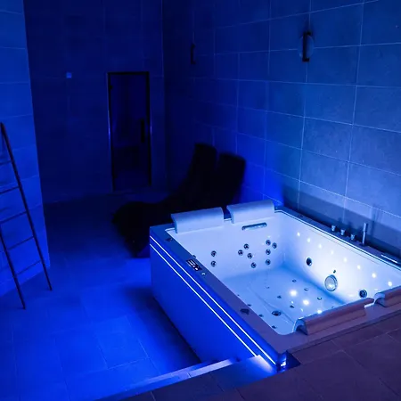 Privative Avec Jacuzzi, Massage & Sauna * Fontenay-aux-Roses